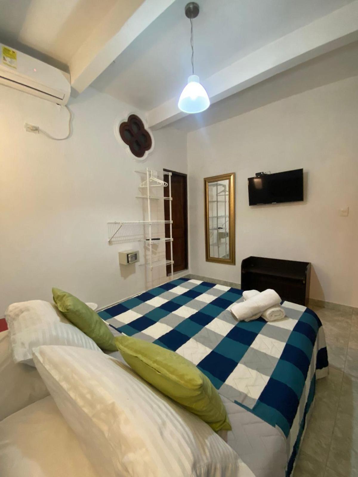 Hotel Patio De Getsemani 3*